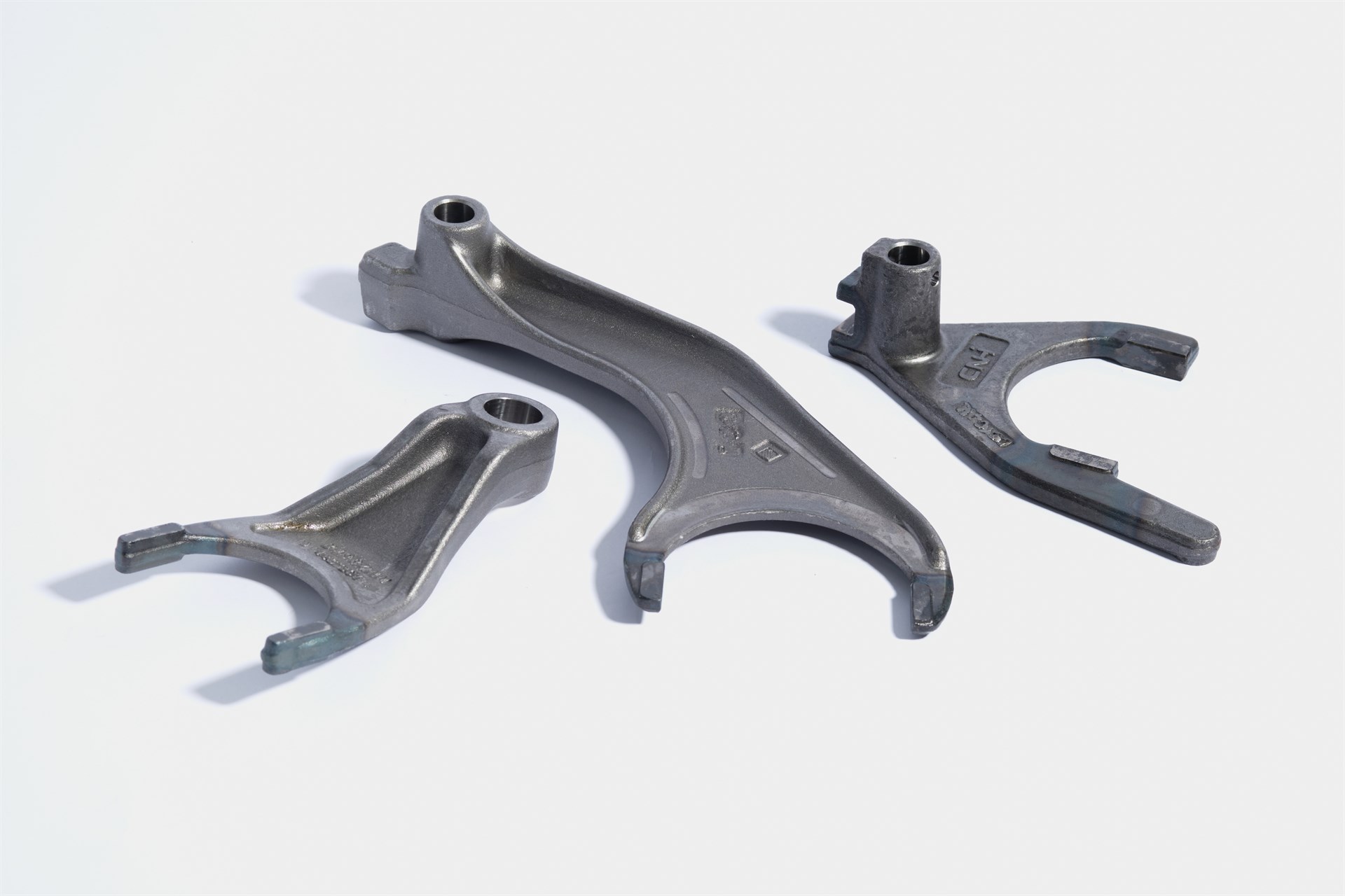 Fork for transmission systems